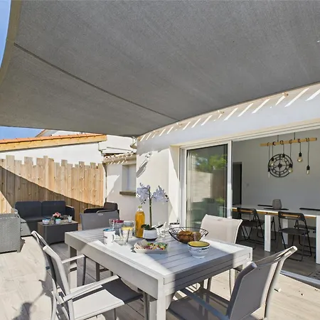 Feriehus D'olonne, Maison Avec Jardin Pour 6