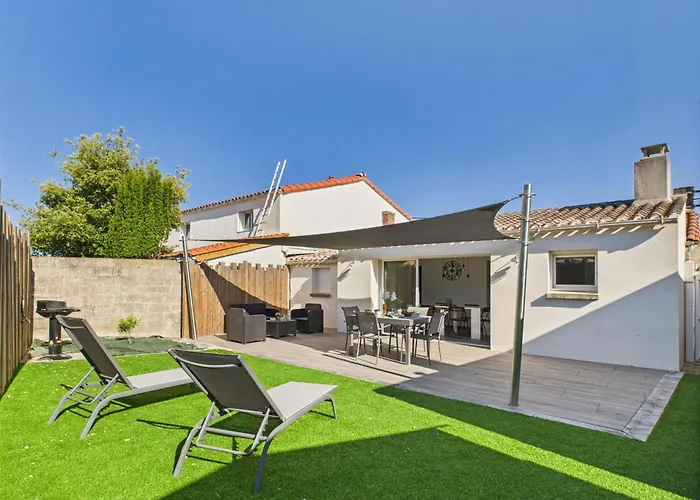 D'olonne, Maison Avec Jardin Pour 6 *